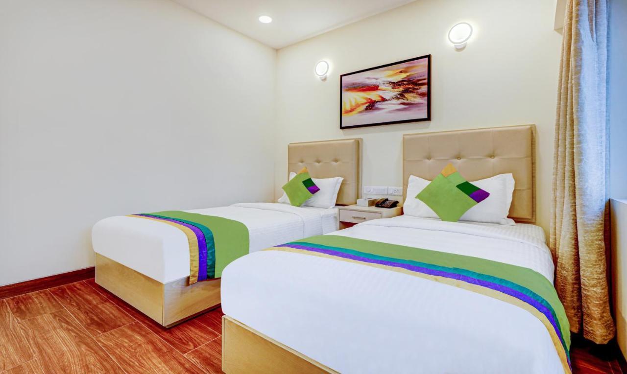 Treebo Galaxy Suites Mathikere バンガロール エクステリア 写真